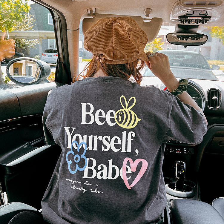 Bee Yourself, Babe Heavyweight Tee